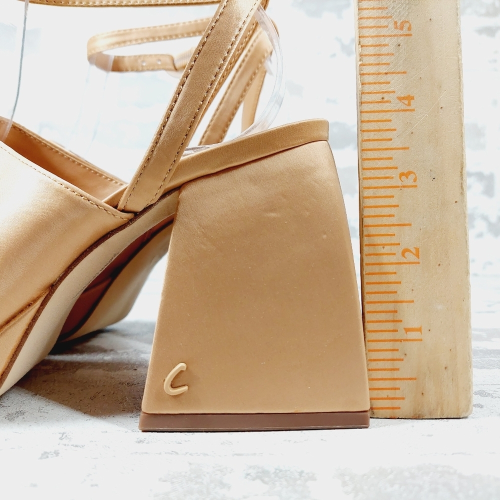 NEW Circus NY Miranda Tan Open Toe Ankle Strap Block Heel Sandals E374 - Picture 8 of 15